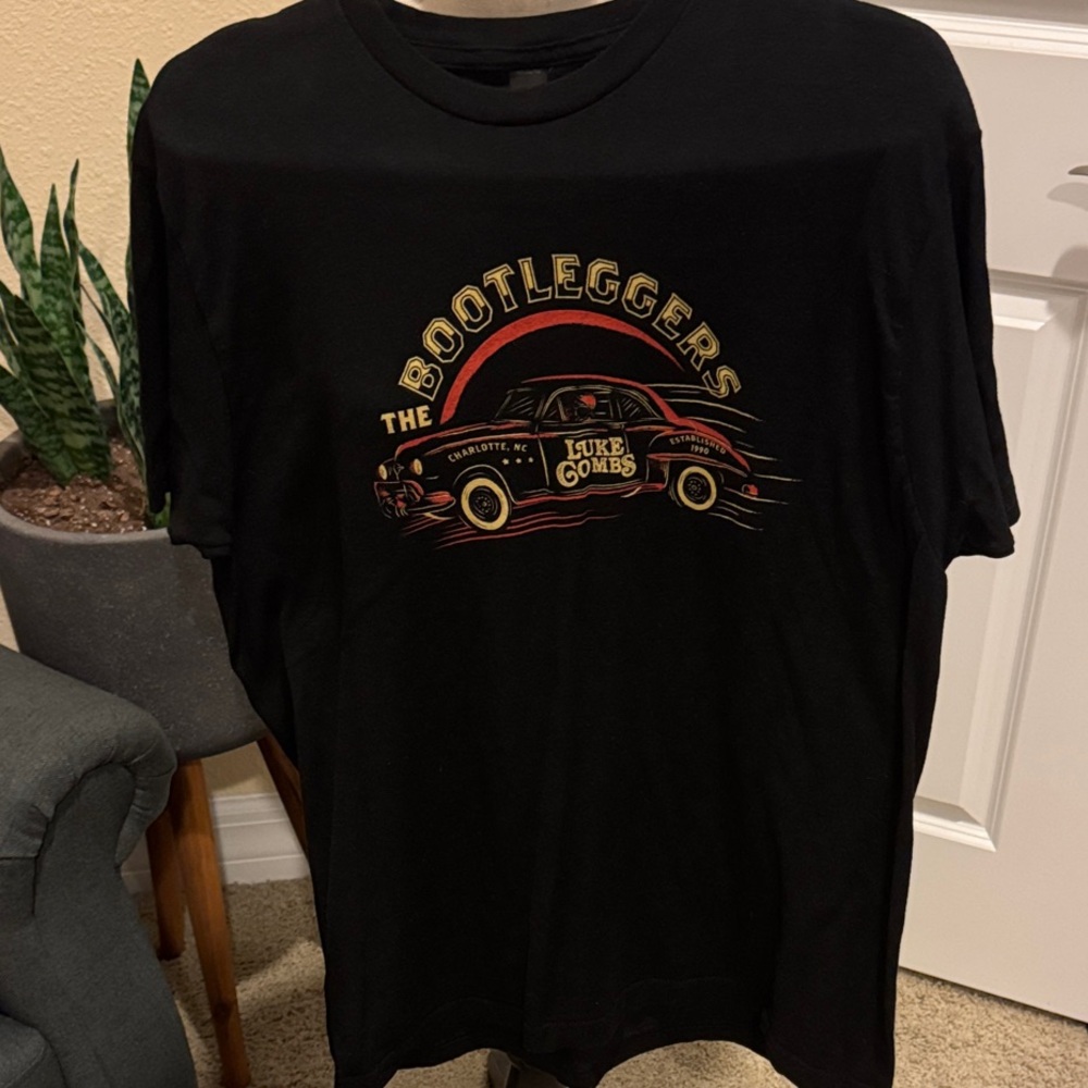 Luke Combs Bootleggers Graphic T-Shirt